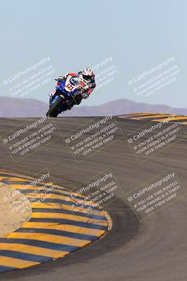 media/Dec-18-2022-SoCal Trackdays (Sun) [[8099a50955]]/Turns 9 and 10 Set 2 (1055am)/